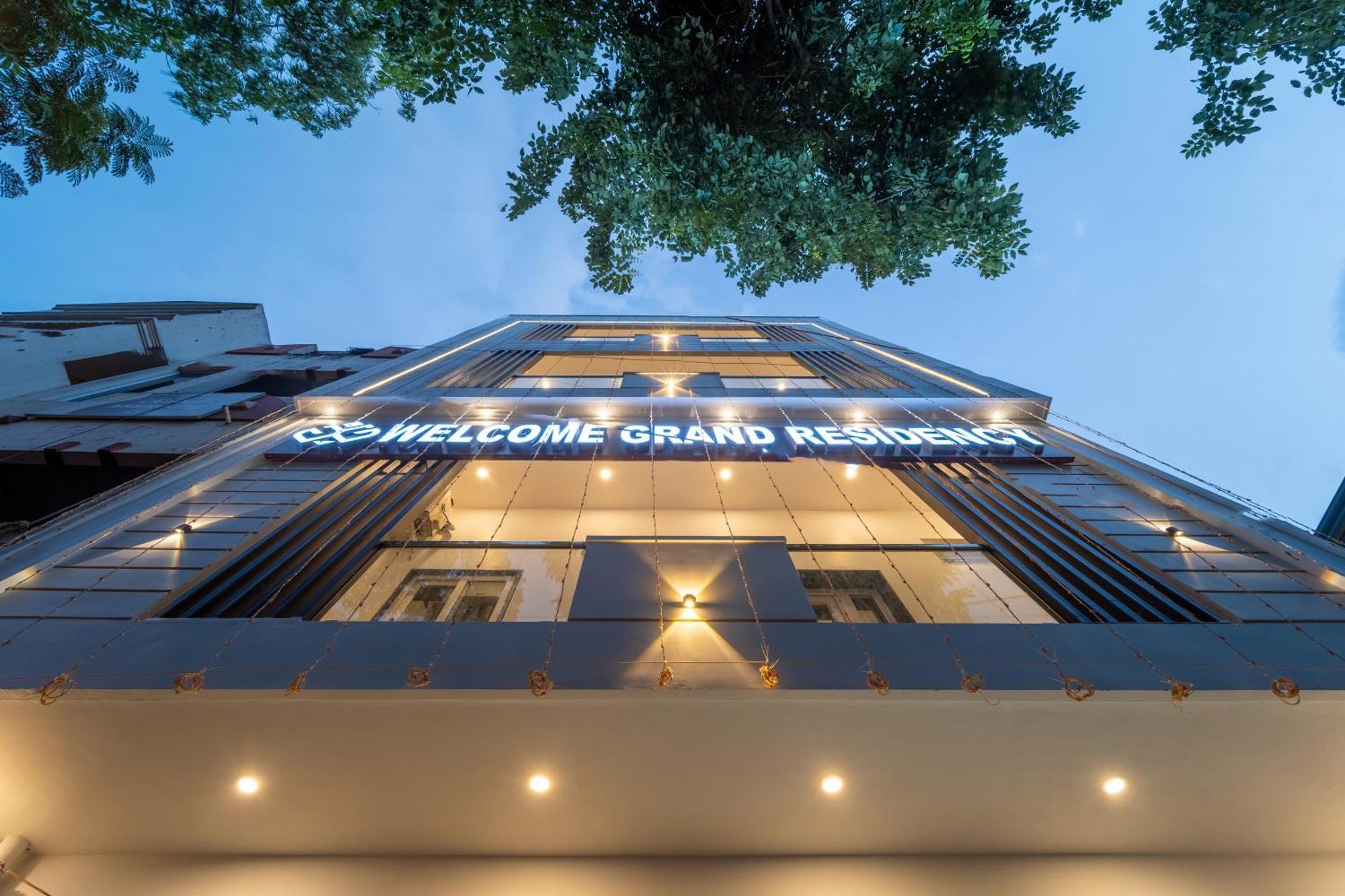 Welcome Grand Residency 蓬蒂切里 外观 照片